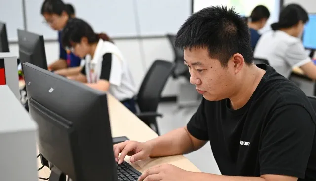 武汉宏基机动车驾驶员培训有限公司打造智能化对象覆盖企业方案